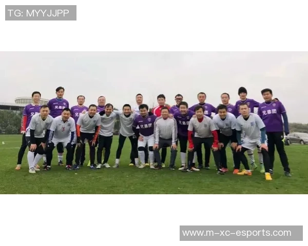 江门市足球比赛精彩纷呈各队争夺冠军展现青春活力与团队精神