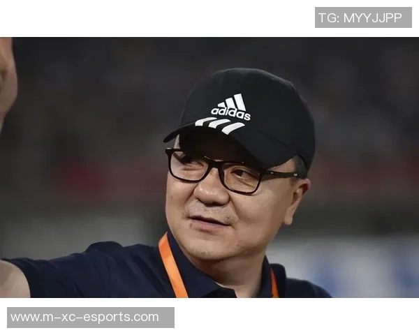 董路足球节目深度解析中超联赛精彩瞬间与球员成长故事 董路足球节目深度解析中超联赛精彩瞬间与球员成长故事